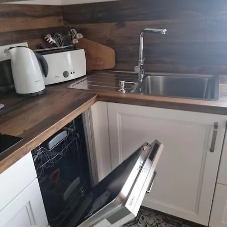 Luxusni Apartman Na Samote Kunraticke Svycarsko